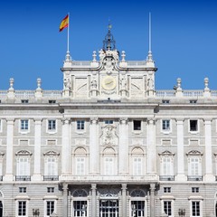 Fototapeta na wymiar Madrid - Royal Palace. Spain landmark.
