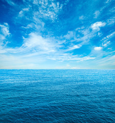 Naklejka na ściany i meble Perfect sky and ocean background