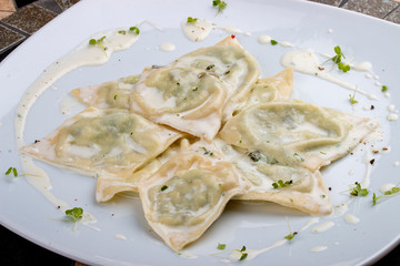 Ravioli with spinach and ricotta cheese