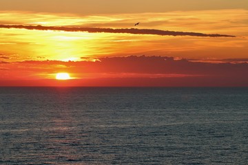 Obraz premium Mediterranean sunset at sea