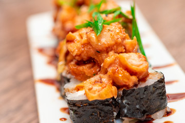 Makis