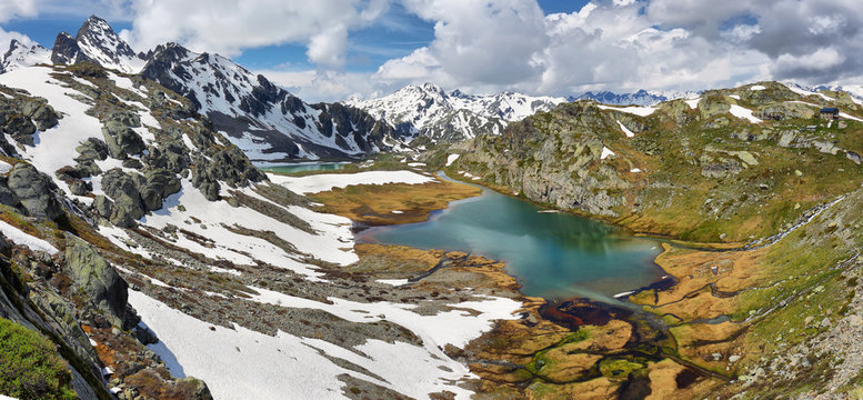 Amazing turquoise Lake on the way to Rutor Glacier, Aosta Valley, Italy