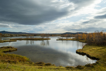 Silfra-Spalte im Þingvellir-Nationalpark zwischen der Nordamerikanischen und der Eurasischen Kontinentalplatte. 