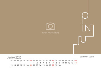 2020 New Desk Calendar Spanish language June line design template gold background