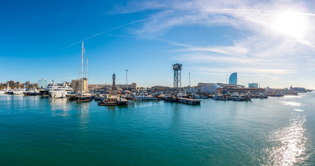 Fototapeta premium BARCELONA, SPAIN - DIC 02, 2018: View of the cable car connecting barceloneta beach and montjuic hill.