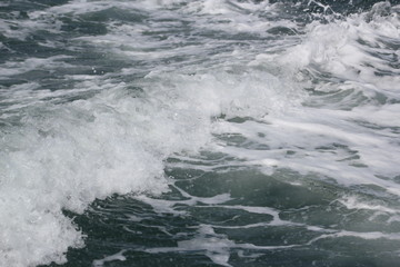 Fototapeta na wymiar Boat wave III