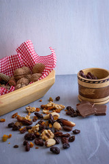 Dried fruits and nuts 