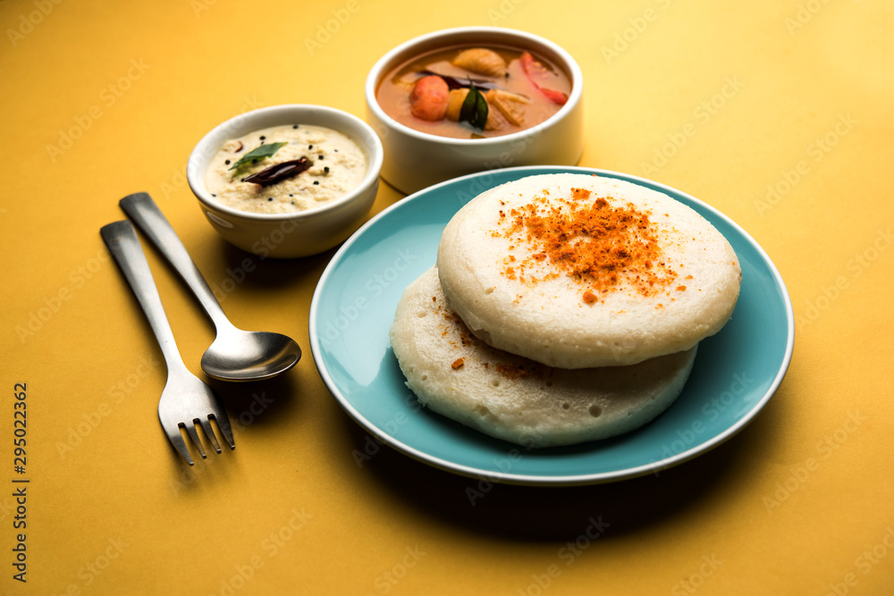 Sticker Thatte or Taste Idli also known as Plate Idly is a Popular south Indian Food, served with sambar and chutney. 