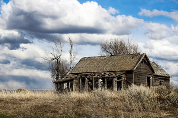 Obraz premium Abandoned Home