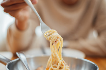 Spaghetti Cream Sauce with fork movement
