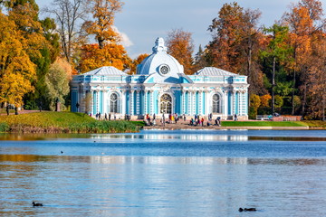 Obraz na płótnie Canvas Grotto pavilion in autumn foliage in Catherine park, Tsarskoe Selo, Saint Petersburg, Russia