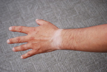 Fototapeta premium 左手