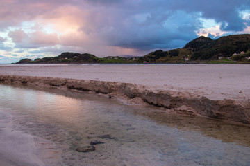 Refviksanden auf der Insel Vågsøy - Norwegen 6