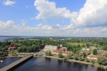 Fototapeta na wymiar view of the river in sity