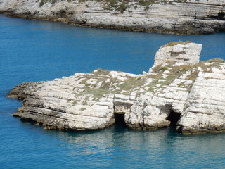 Vieste - Grotte dell'Isola di Campi