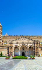 Fototapeta na wymiar Palermo - basilica cattedrale metropolitana primaziale della Santa Vergine Maria Assunta