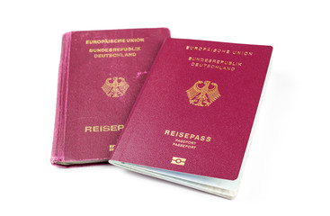 Deutscher Reisepass alt und neu