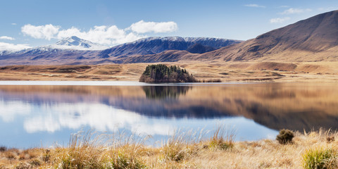 lake in the mountains, new zealand landscape