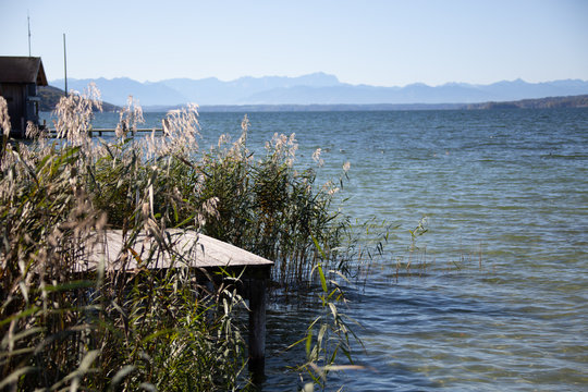 Starnberger See mit Bergblick