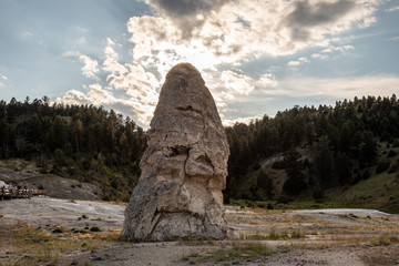 Liberty cap extingt geyser in Yellowstone