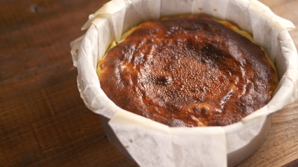 バスク風チーズケーキ