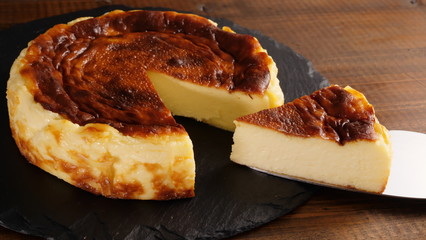 バスク風チーズケーキ
