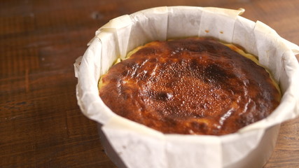 バスク風チーズケーキ