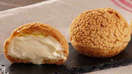 シュークリーム