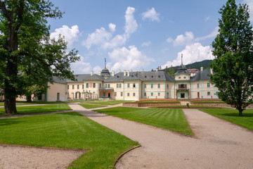 Obraz premium Castle Manetin in the city of Manetin at the Plizen region, CZ