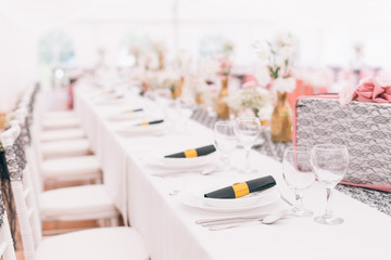 wedding table settings with decoration