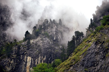 Nebel in den Bergen, Zillertal, &Ouml;sterreich