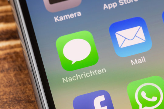 Imessage 이미지 – 찾아보기 302 스톡 사진, 벡터 및 비디오 | Adobe Stock