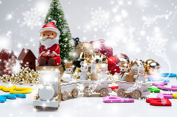 サンタ雪の中を行く