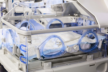 Incubator for newborn babies