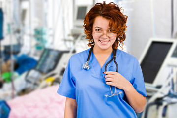 female doctor in emergency room