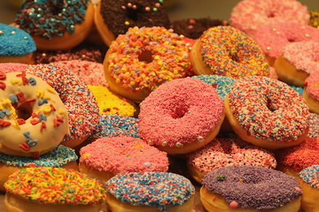 bunte Donuts