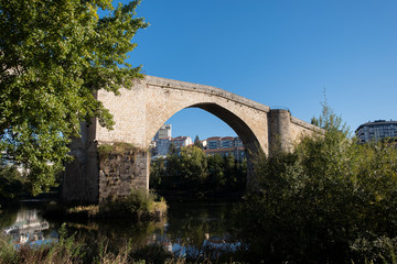 Fototapeta premium Roman and medieval bridge in Ourense, Galicia, Spain.