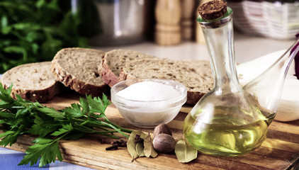 Wheat bread, salt, onions and parsley