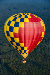 Heißluftballon Hülle Korb Ballooning Montgolfiade Ballonfahrer Himmel Fahren lautlos Freiheit...