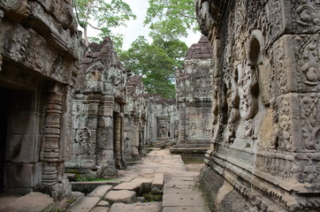 Fototapeta premium Angkor Wat Mauern einer Tempelanalge 