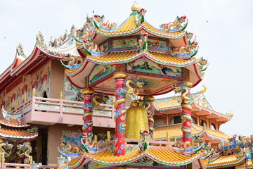 Obraz premium Dragon Statue at Chinese temple