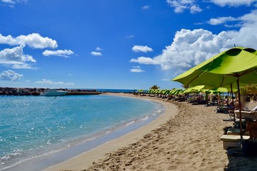Fototapeta na wymiar St. Kitts Beach, South Friars Bay