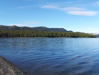 Patagonia Argentina, lagos y fuegos 