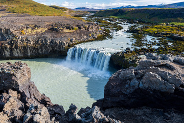 Island - Wasserfall