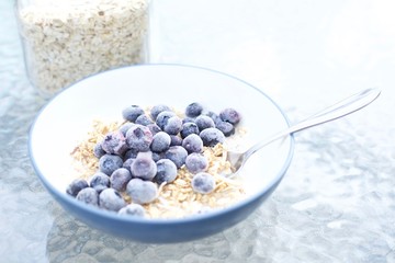 healthy breakfast oatmeal with blueberries