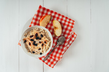 Apple Pie Porridge With Oats