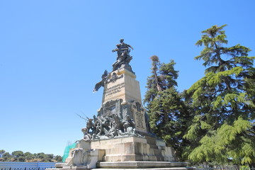 Obraz premium Historical statue monument Alcazar castle Segovia Spain