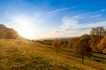 Herbst auf der schwäbischen Alb - Aussicht vom Hörnle, Burg Teck