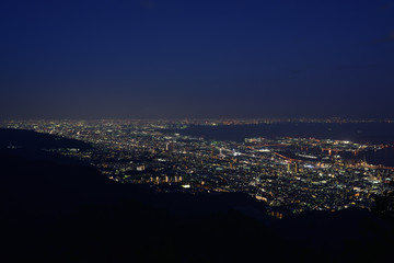Obraz premium 日本の兵庫県神戸市の六甲の夜景