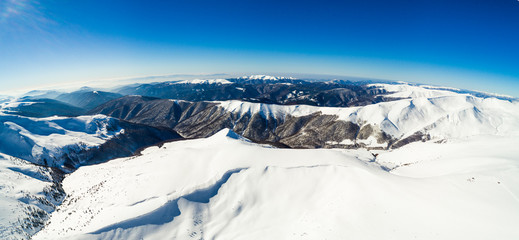 Fototapeta premium Stunning aerial view of the mountain ranges